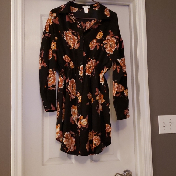 Revamped Dresses & Skirts - Charlotte Russe Floral Shirt Dress